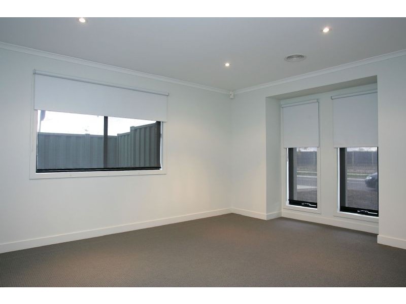 23 Hurlingham Way, Craigieburn VIC 3064