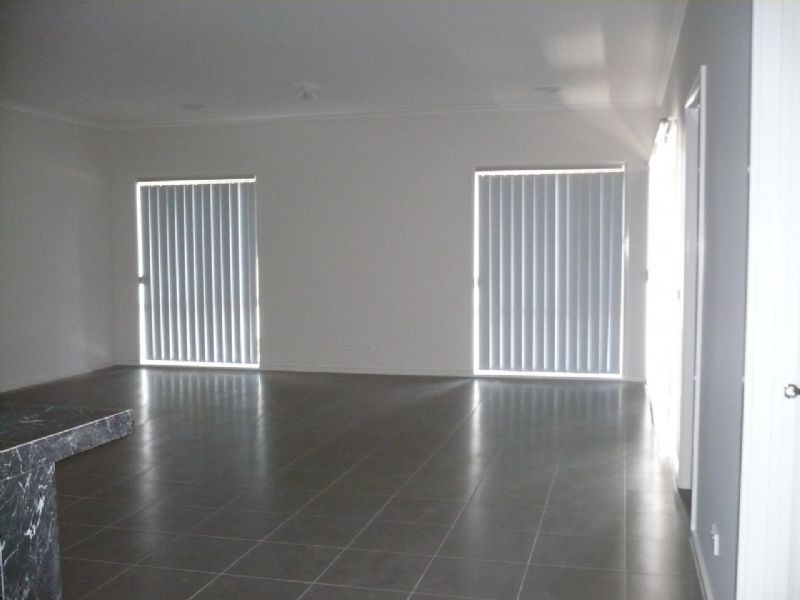 56  Northumberland Circuit, Craigieburn VIC 3064