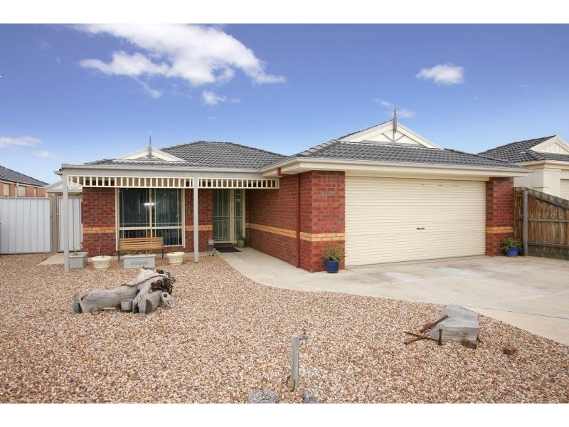 20 Emerald Circuit, Craigieburn VIC 3064