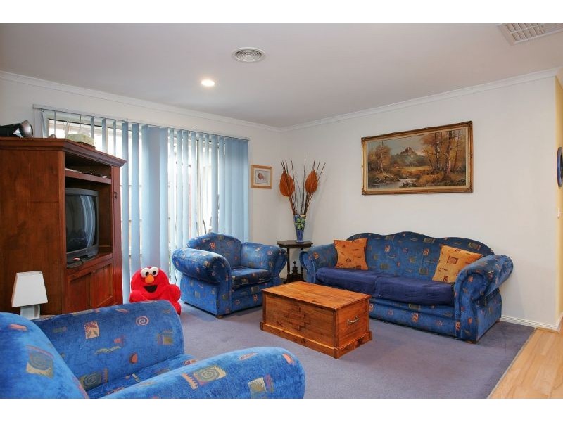 20 Emerald Circuit, Craigieburn VIC 3064