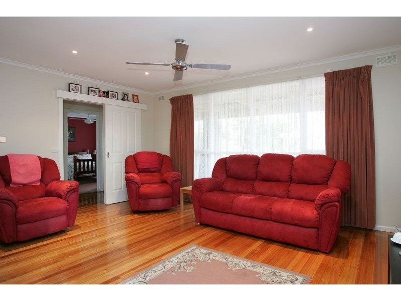 52 Wattleglen Street, Craigieburn VIC 3064