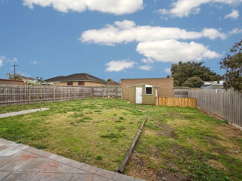 44 Wattleglen Street, Craigieburn VIC 3064
