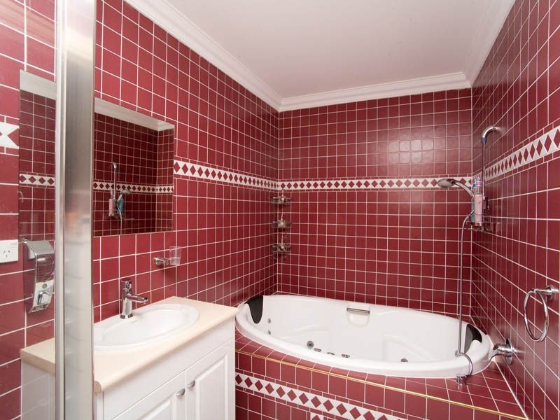 27 Troward Harvey Way, Craigieburn VIC 3064