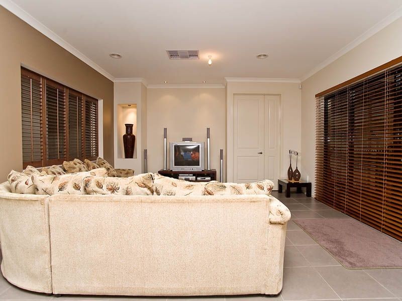 1 Yaringa Court, Greenvale VIC 3059