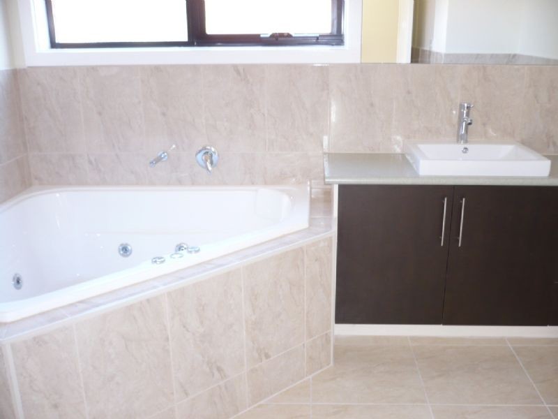 Lot 712 Wyperfield Avenue, Craigieburn VIC 3064