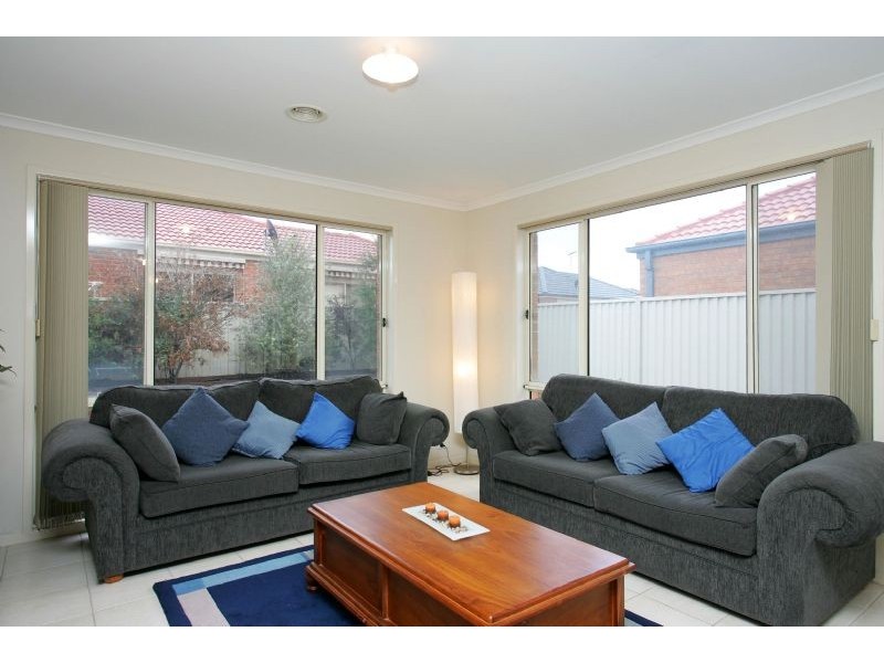 14 Bay Meadow Green, Craigieburn VIC 3064