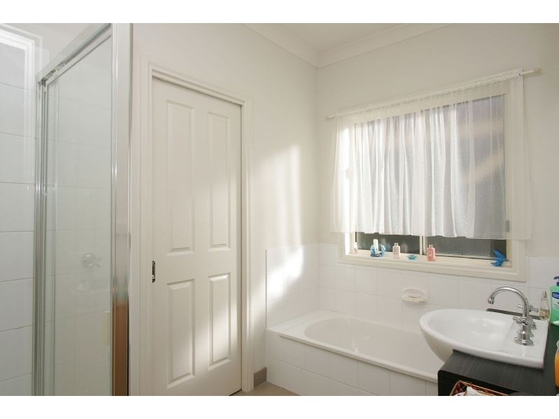 30 Girraween Crescent, Craigieburn VIC 3064