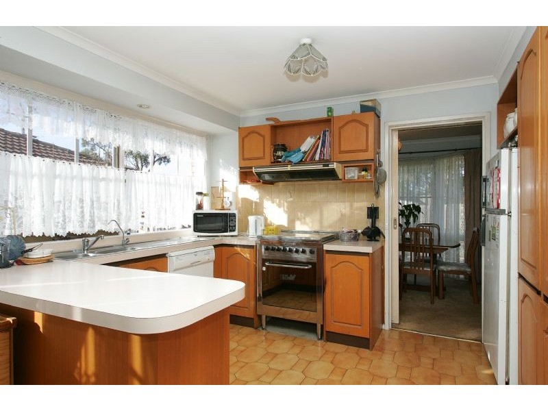 45 Farnborough Avenue, Craigieburn VIC 3064