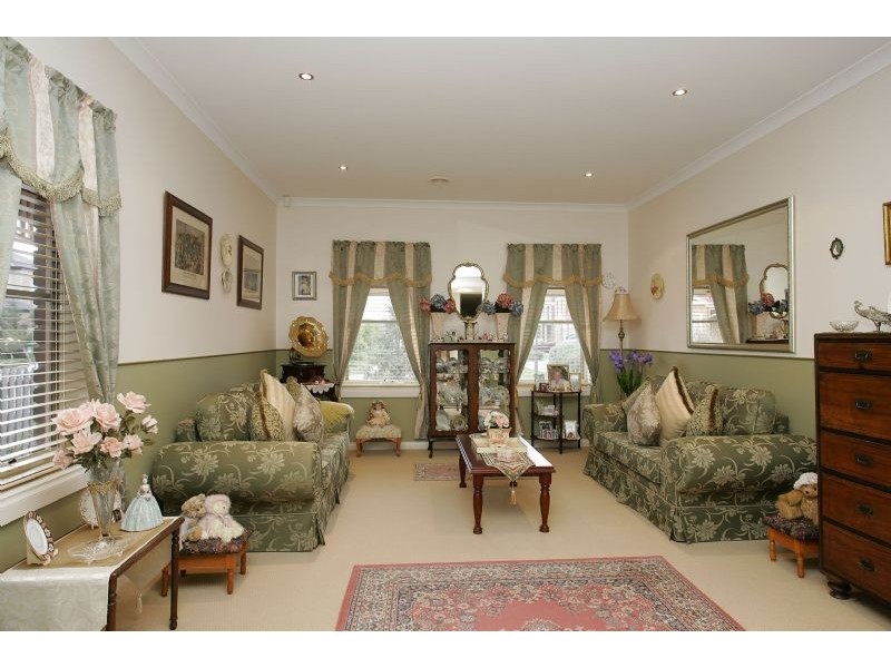10 Liverpool Circuit, Craigieburn VIC 3064
