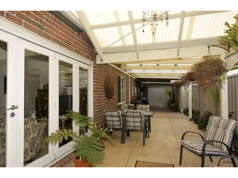 10 Liverpool Circuit, Craigieburn VIC 3064