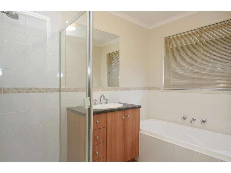 3 Eastwood Place, Craigieburn VIC 3064