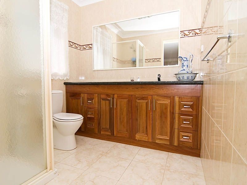 Roxburgh Park VIC 3064