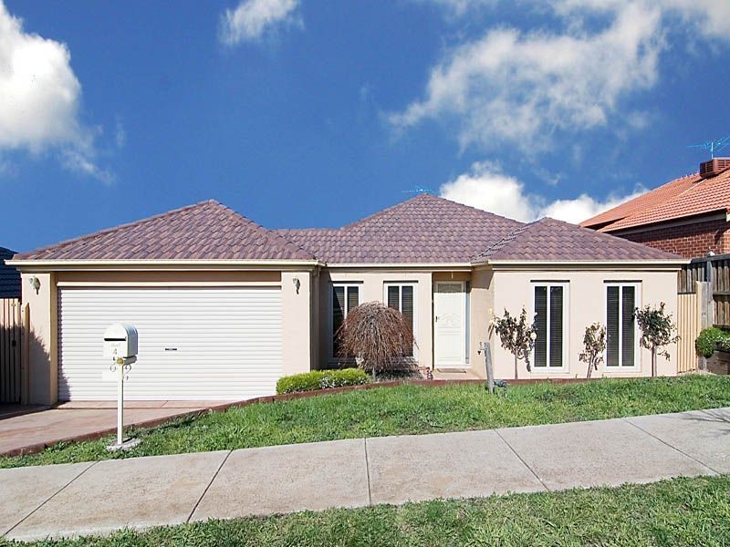 4 Earl Grove, Craigieburn VIC 3064