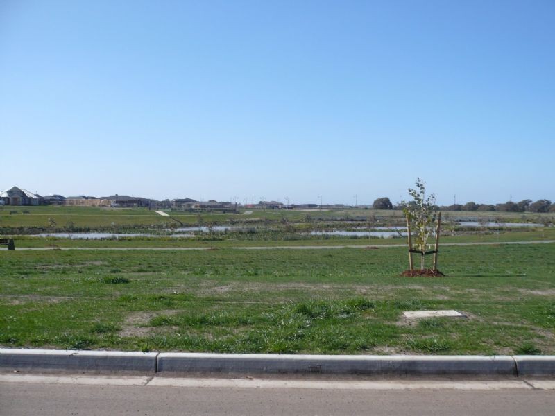 46 Centennial Park Drive, Craigieburn VIC 3064