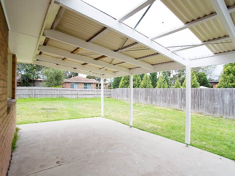 10 Bodmin Court, Craigieburn VIC 3064
