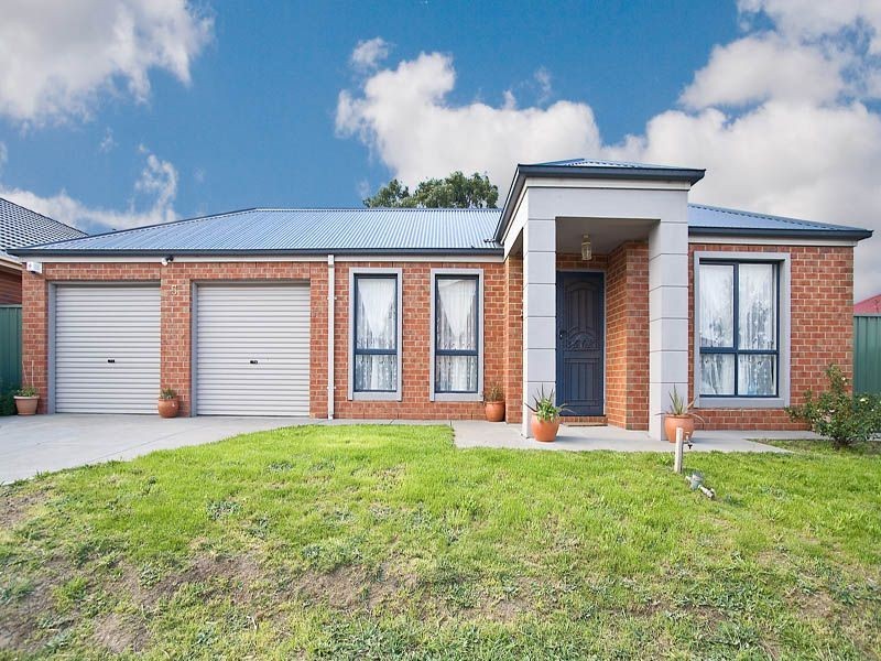 3  Catani Place, Craigieburn VIC 3064