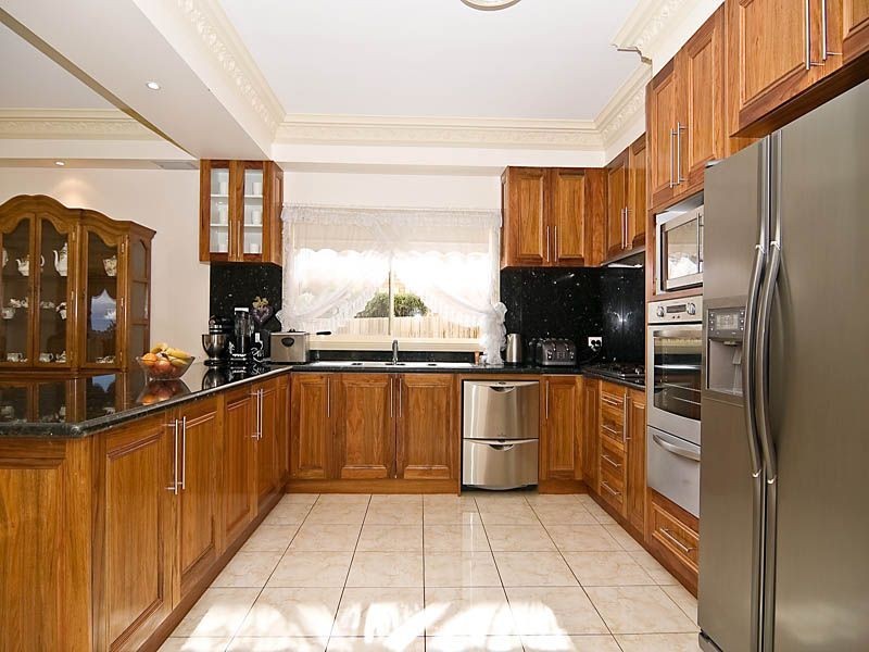 117 McPherson Boulevard, Roxburgh Park VIC 3064