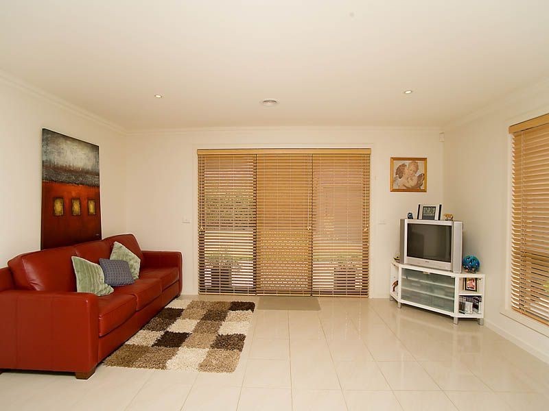 22 Brushwood Court, Roxburgh Park VIC 3064