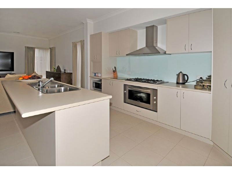 23 Claremont Street, Craigieburn VIC 3064