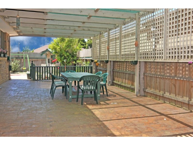 41 Yarcombe Crescent, Craigieburn VIC 3064
