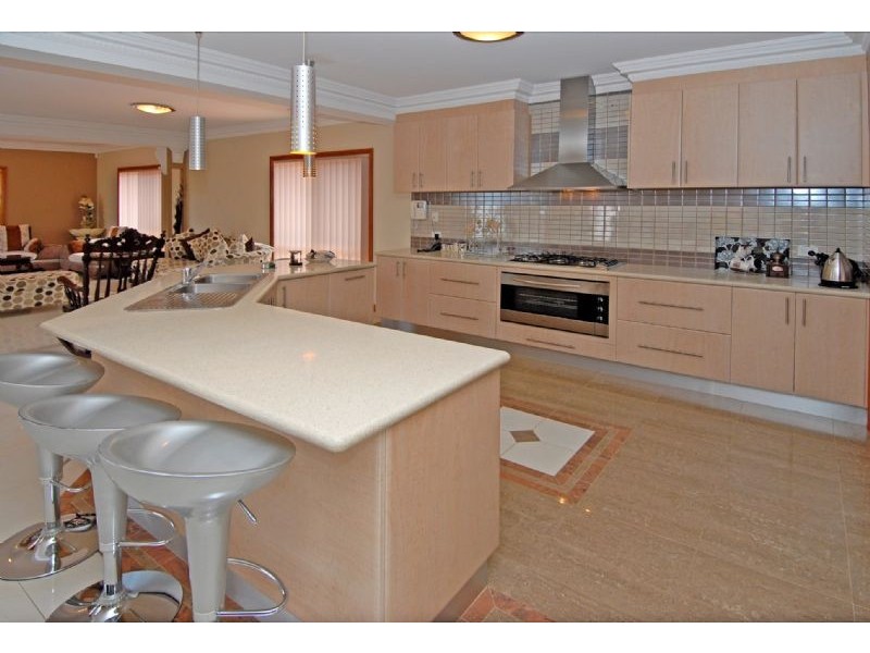 106 Royal Terrace, Craigieburn VIC 3064
