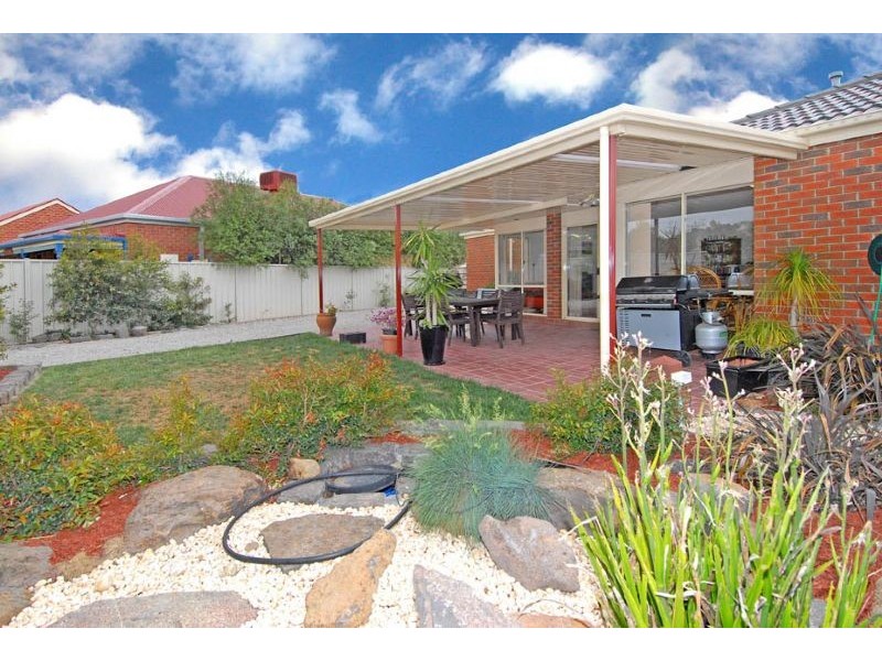 13 Sunnybrook Court, Craigieburn VIC 3064