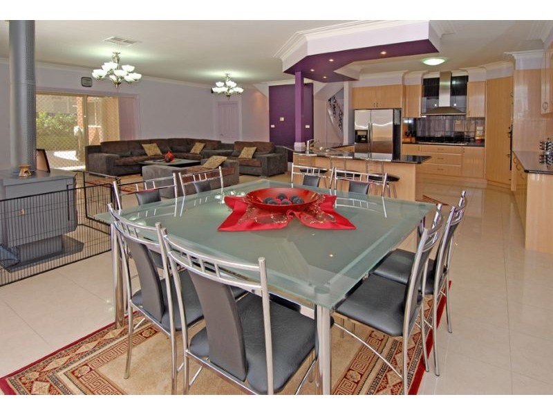26 Excelsior Heights, Craigieburn VIC 3064