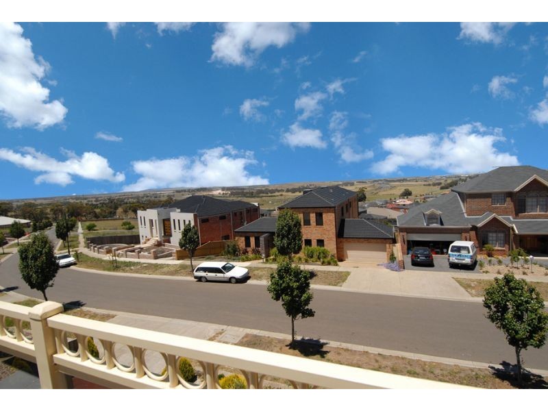 26 Excelsior Heights, Craigieburn VIC 3064