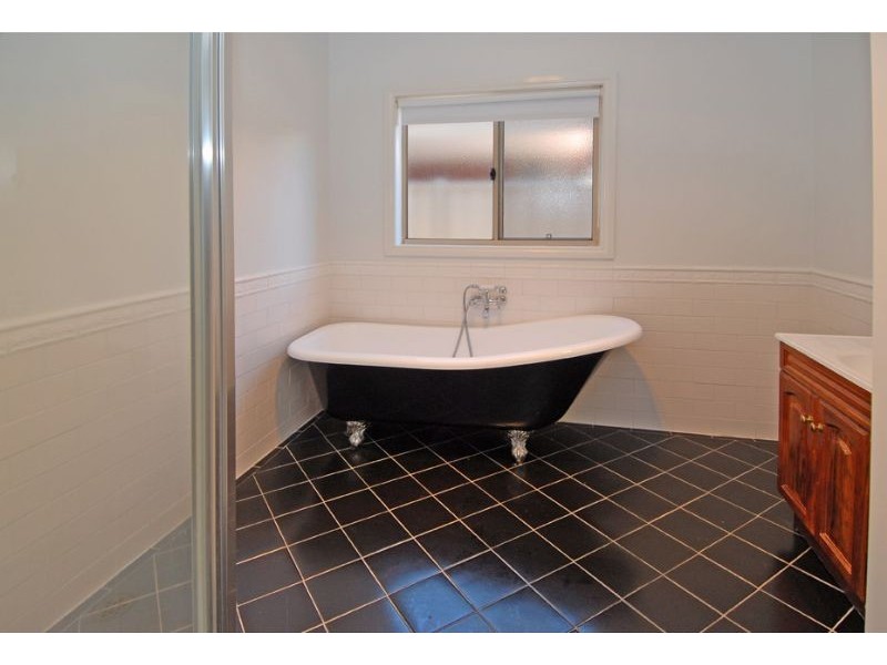 22 Willmott Drive, Craigieburn VIC 3064