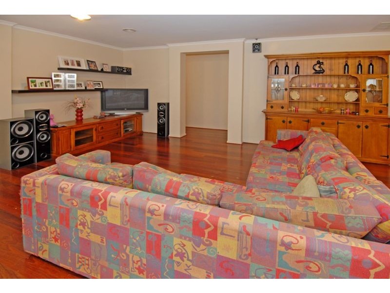 74 Mission Hills Way, Craigieburn VIC 3064