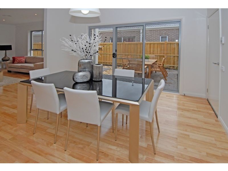 21 Grosvenor Square, Craigieburn VIC 3064