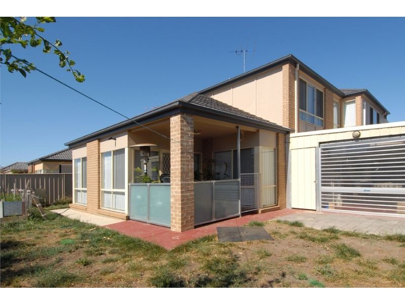 10 Explorers Place, Craigieburn VIC 3064