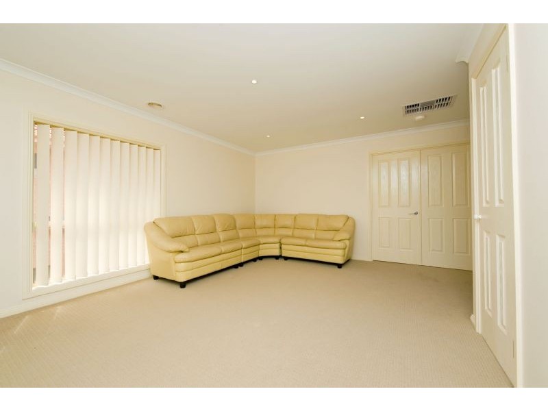 12 Northstead Way, Craigieburn VIC 3064