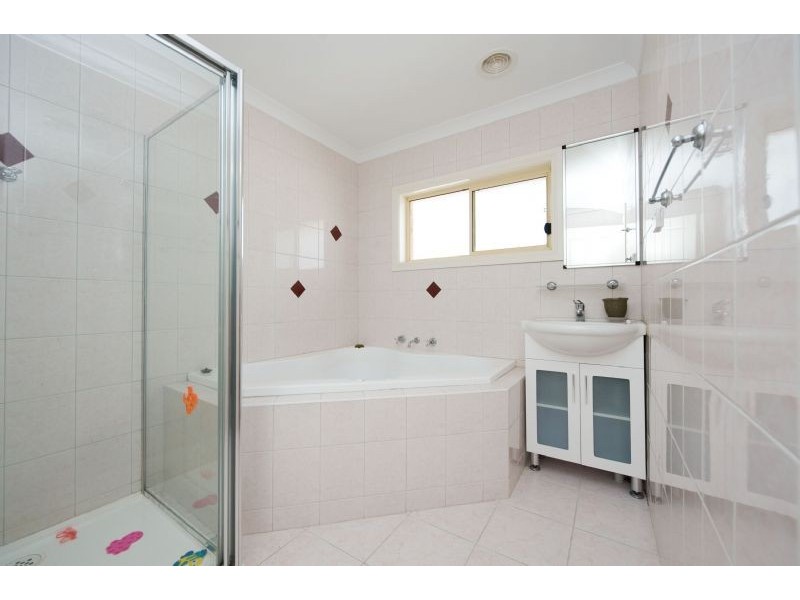 12 Northstead Way, Craigieburn VIC 3064