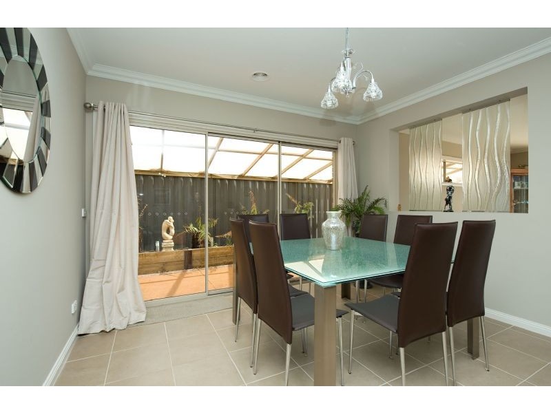 4 Gippsland Way, Craigieburn VIC 3064