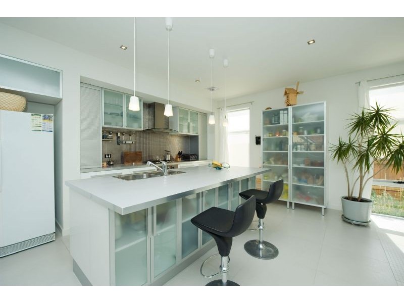 74 Royal Terrace, Craigieburn VIC 3064