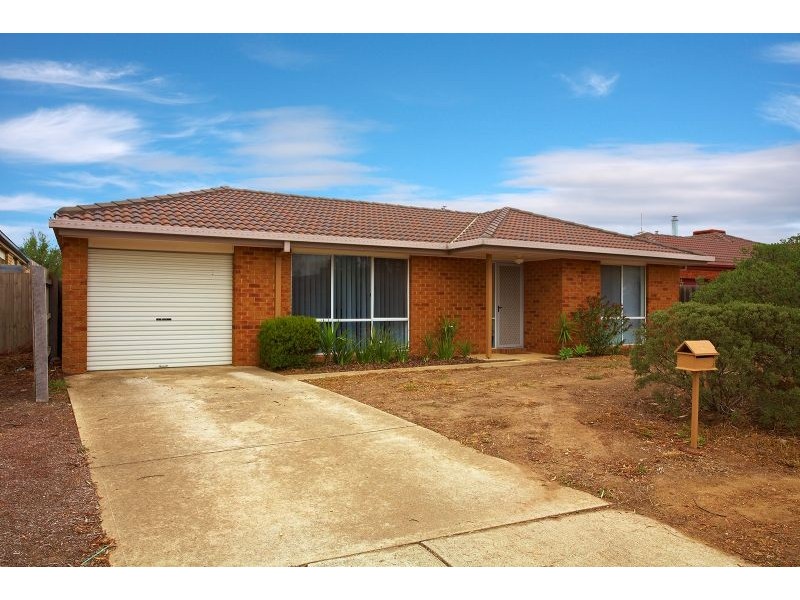 6 Exmouth Road, Craigieburn VIC 3064