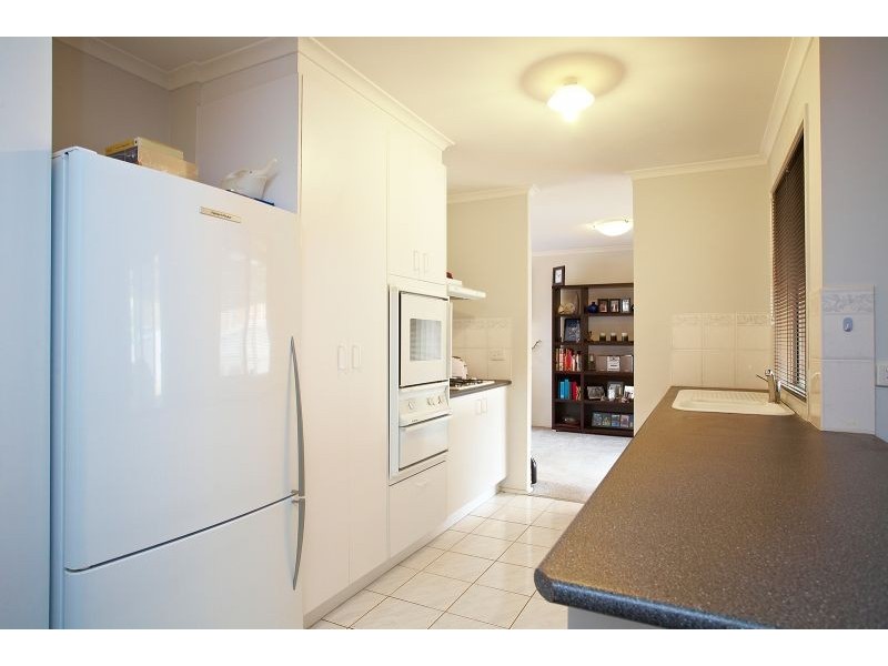 6 Exmouth Road, Craigieburn VIC 3064