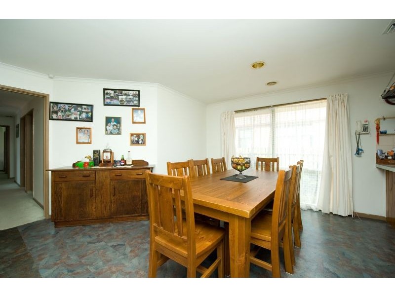 20 Dorchester Street, Craigieburn VIC 3064