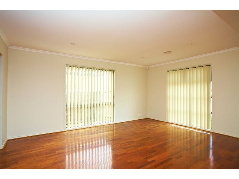 19 Mission Hills Way, Craigieburn VIC 3064