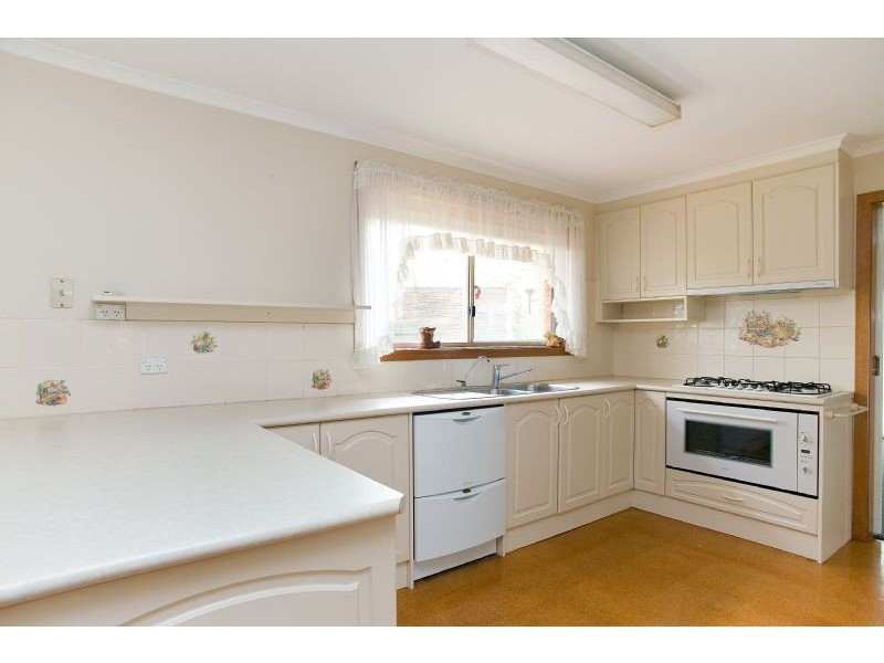 3 Kent Court, Craigieburn VIC 3064