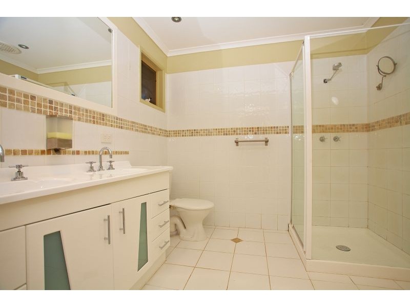 3 Northleigh Avenue, Craigieburn VIC 3064