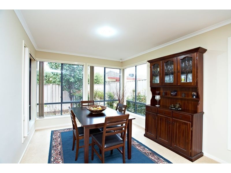 8 Liverpool Circuit, Craigieburn VIC 3064