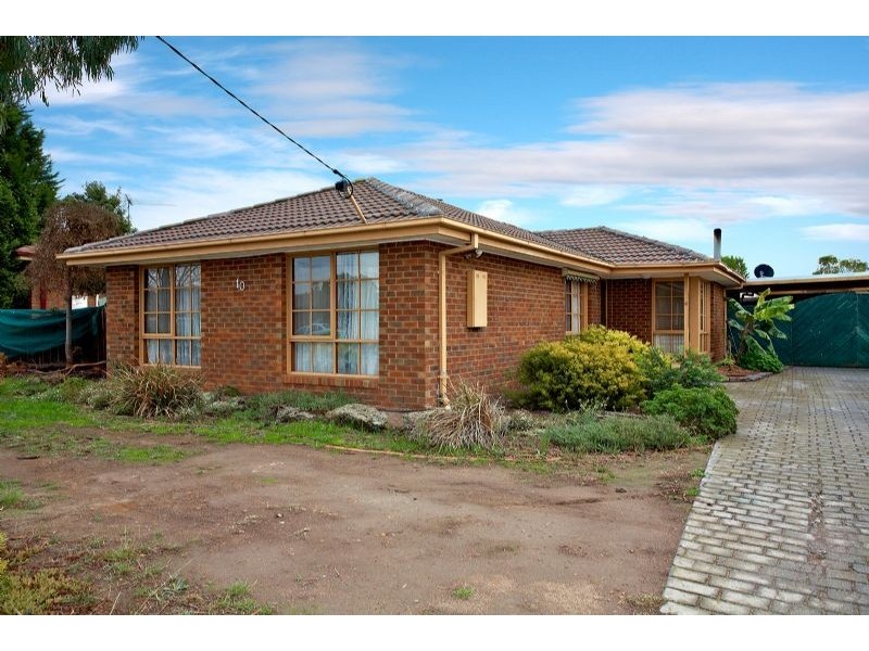 10 Medway Road, Craigieburn VIC 3064