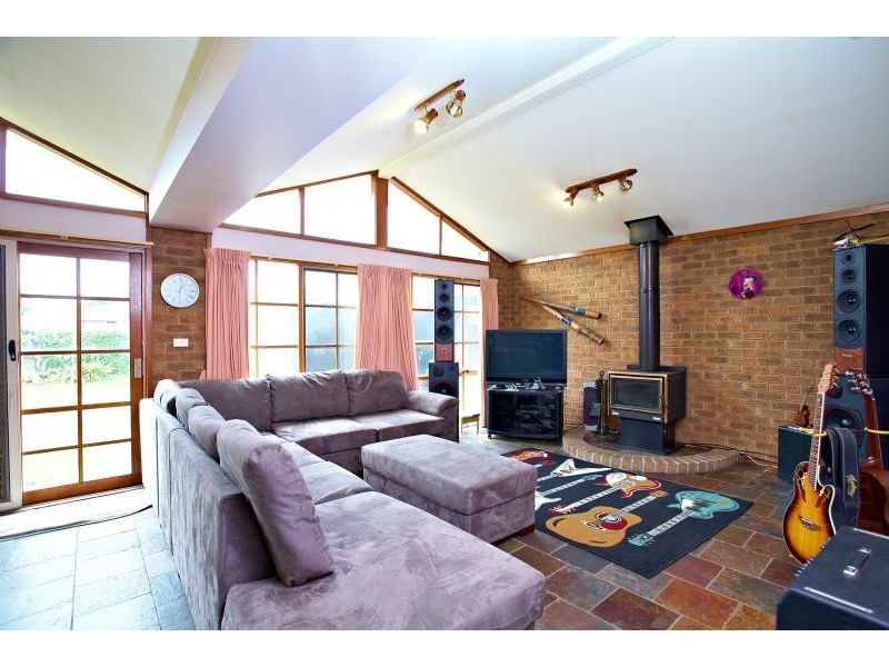 10 Medway Road, Craigieburn VIC 3064