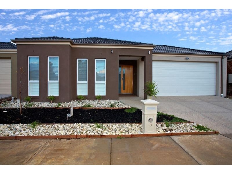 5 Penny Lane, Craigieburn VIC 3064