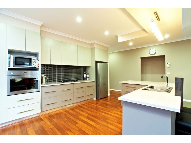 5 Penny Lane, Craigieburn VIC 3064