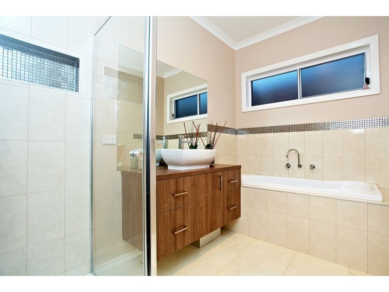 5 Penny Lane, Craigieburn VIC 3064