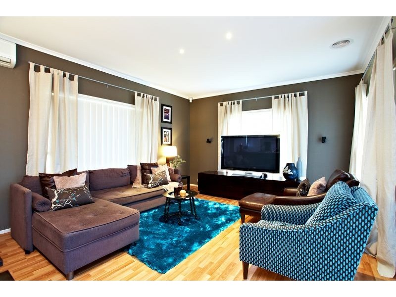 1  Floreat Grove, Craigieburn VIC 3064