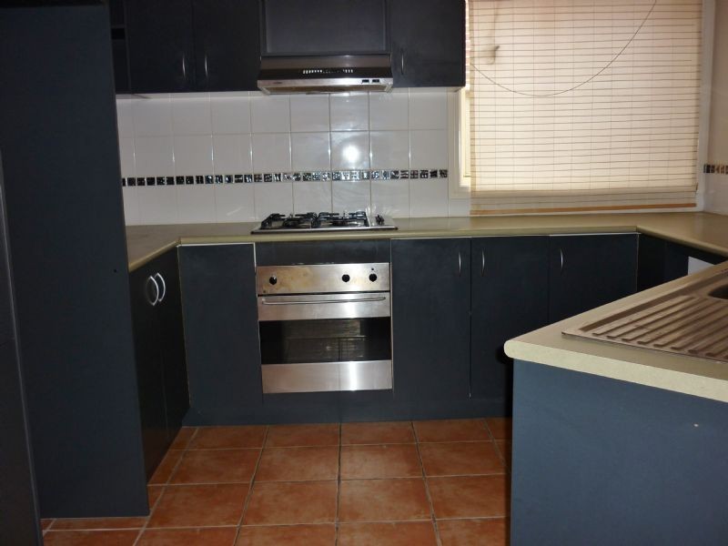 8 Park Lane, Craigieburn VIC 3064